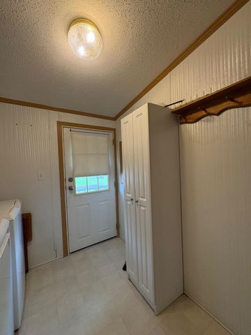 102 ROBIN DR, West Deptford, NJ 08066