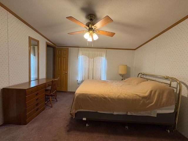 102 ROBIN DR, West Deptford, NJ 08066