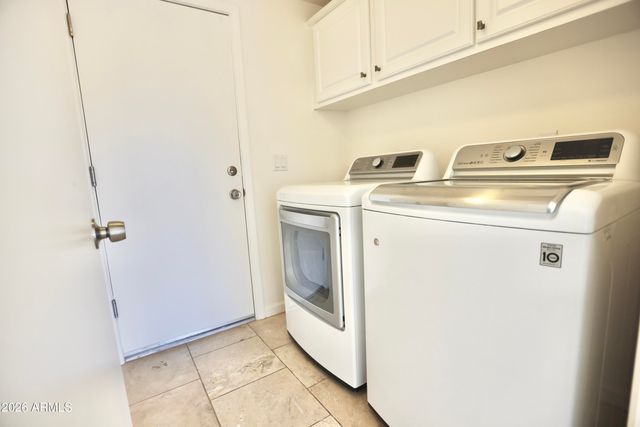 3337 E BEARDSLEY Road, Phoenix, AZ 85050