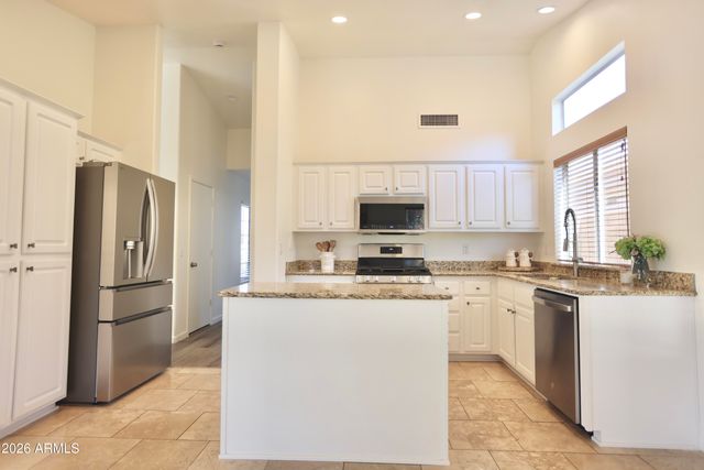 3337 E BEARDSLEY Road, Phoenix, AZ 85050