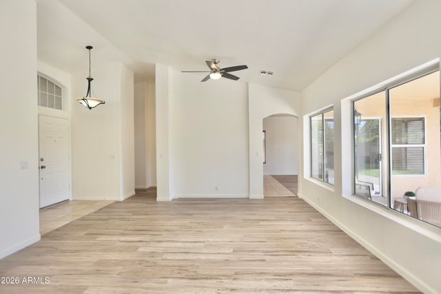3337 E BEARDSLEY Road, Phoenix, AZ 85050