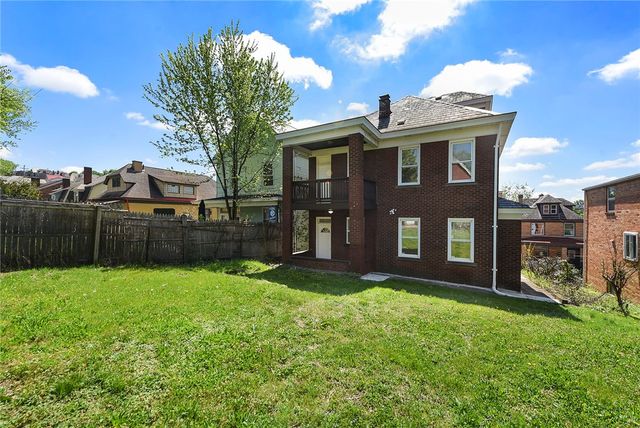 307 Church Avenue, Mt Oliver, PA 15210