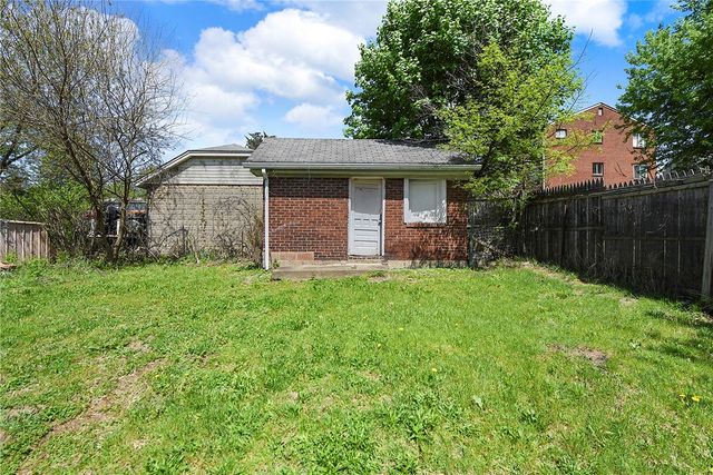 307 Church Avenue, Mt Oliver, PA 15210