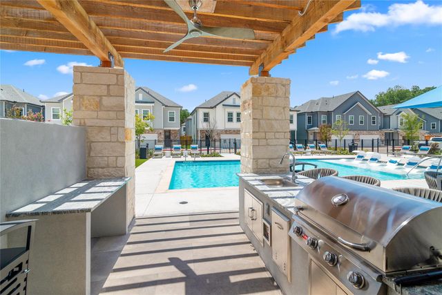 28325-309 Birnham Woods Drive, Spring, TX 77386