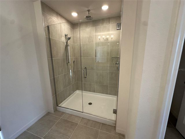 2000 BEEVALLEY WAY, Deland, FL 32724