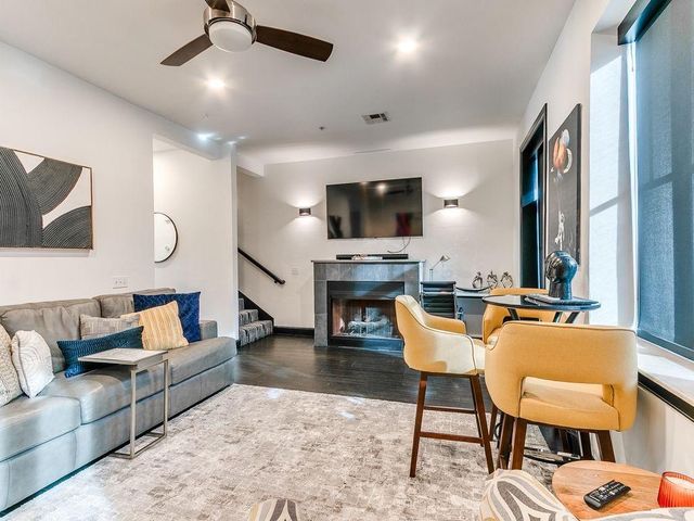 115 NE 3rd Street L, Oklahoma City, OK 73104