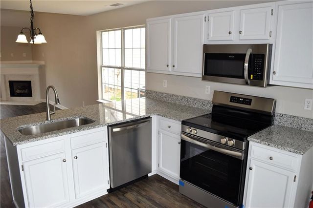 253 Woodland Way, Canton, GA 30114