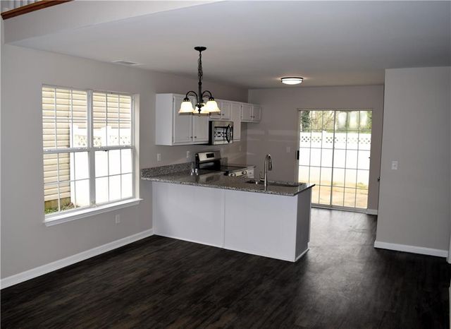 253 Woodland Way, Canton, GA 30114