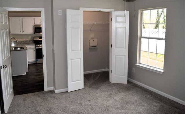 253 Woodland Way, Canton, GA 30114