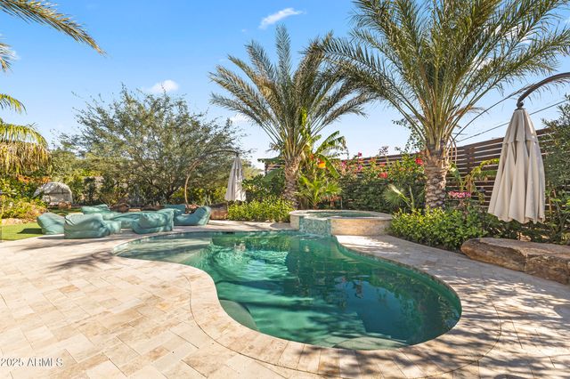 813 N 110TH Street, Mesa, AZ 85207