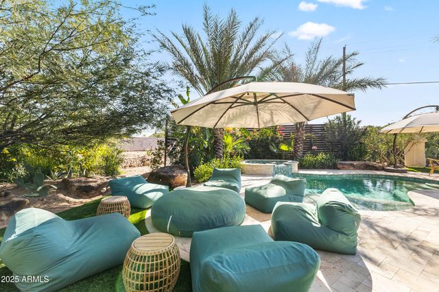 813 N 110TH Street, Mesa, AZ 85207