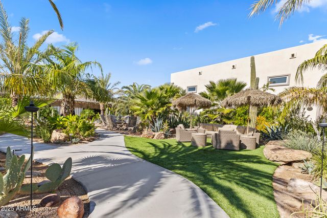 813 N 110TH Street, Mesa, AZ 85207