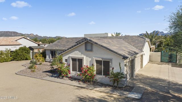 813 N 110TH Street, Mesa, AZ 85207