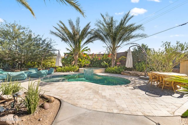 813 N 110TH Street, Mesa, AZ 85207