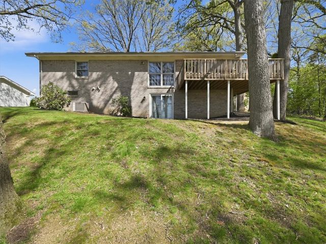 105 Louise St, Center Twp, PA 15061