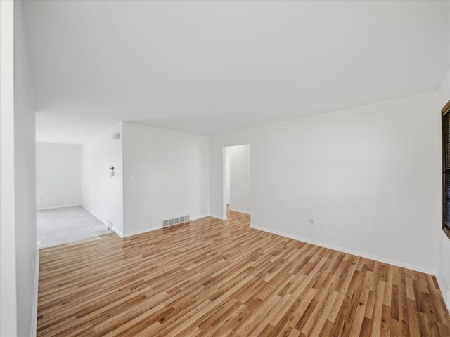105 Louise St, Center Twp, PA 15061