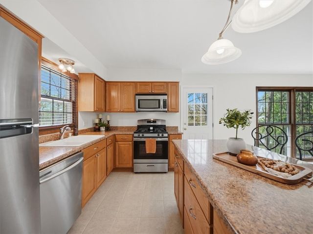 105 Louise St, Center Twp, PA 15061