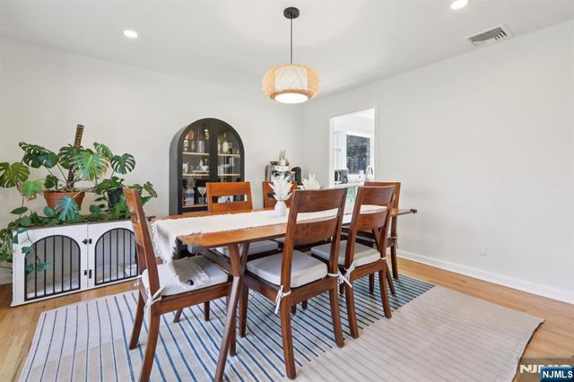 67 Woodland Avenue, Verona, NJ 07044
