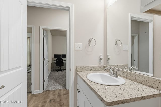 202 Rue Cordorcet, Youngsville, LA 70592