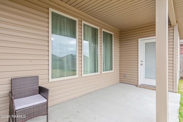 202 Rue Cordorcet, Youngsville, LA 70592