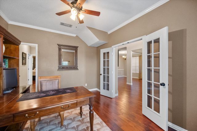 1018 Brook Arbor Drive, Mansfield, TX 76063