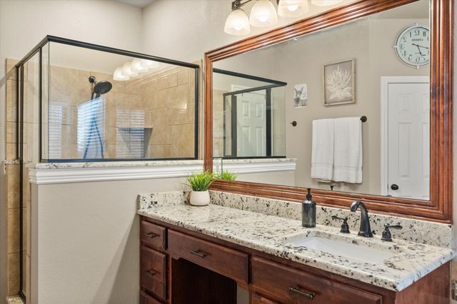 1018 Brook Arbor Drive, Mansfield, TX 76063