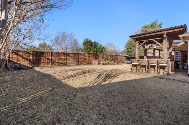 1018 Brook Arbor Drive, Mansfield, TX 76063
