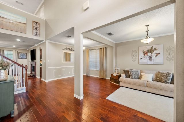 1018 Brook Arbor Drive, Mansfield, TX 76063