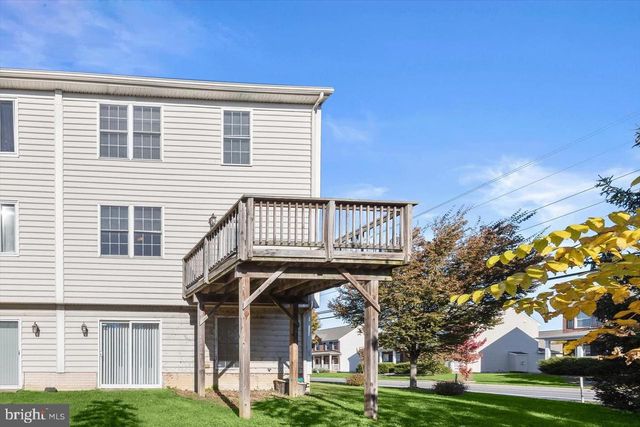 1 KARENDALE CT, Baltimore, MD 21244