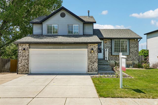1115 W 2600 N, Layton, UT 84041