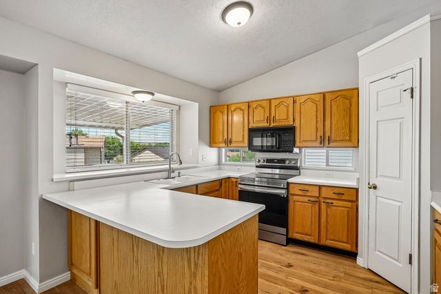 1115 W 2600 N, Layton, UT 84041