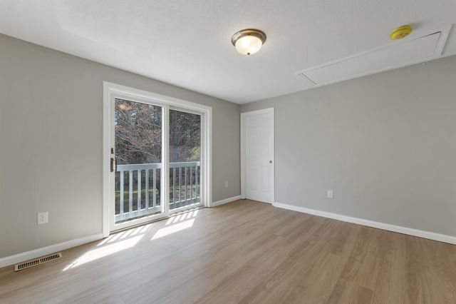26 Packard Drive, Merrimack, NH 03054