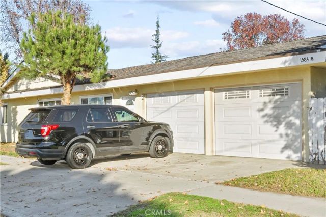 1584 W Wakefield Avenue B, Anaheim, CA 92802