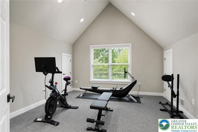 1866 Obriens Court, Lower Saucon Twp, PA 18015