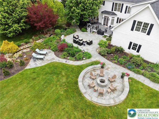 1866 Obriens Court, Lower Saucon Twp, PA 18015