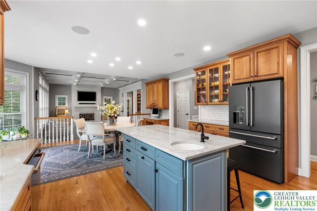 1866 Obriens Court, Lower Saucon Twp, PA 18015