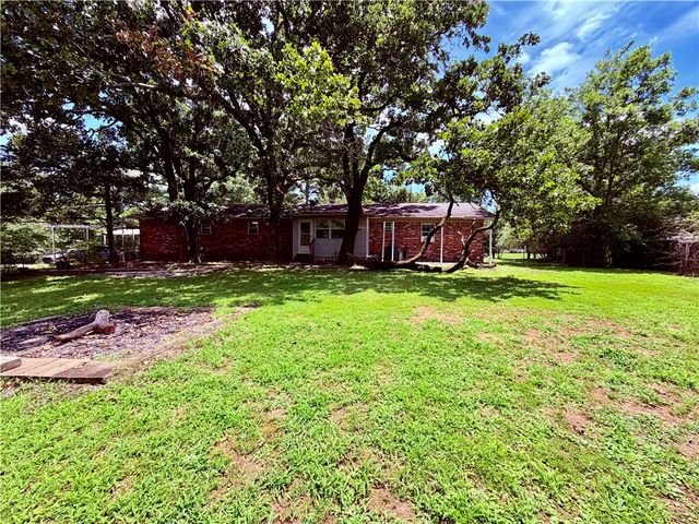 1309 Old Hwy 124, Russellville, AR 72802