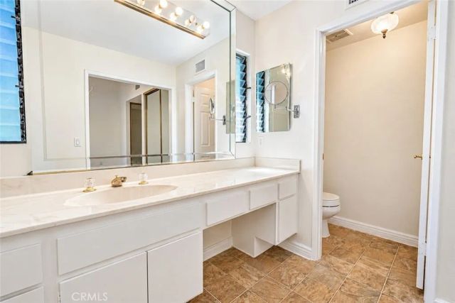 3421 Timber Lake 42, Costa Mesa, CA 92626