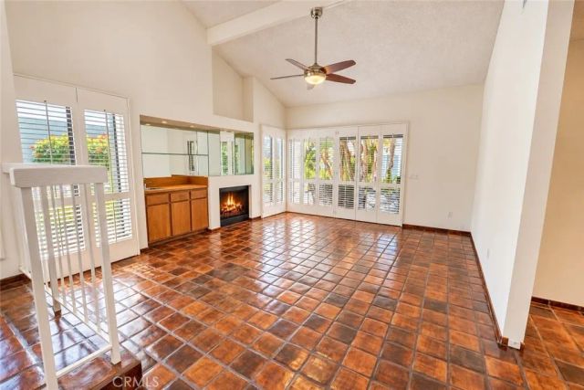 3421 Timber Lake 42, Costa Mesa, CA 92626