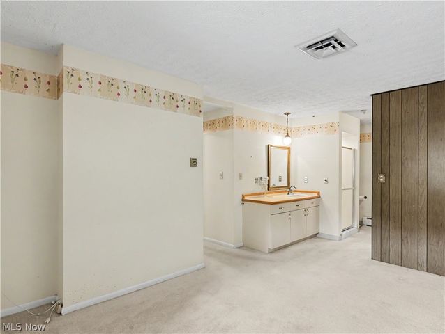 1333 Greenwood Avenue, Kent, OH 44240