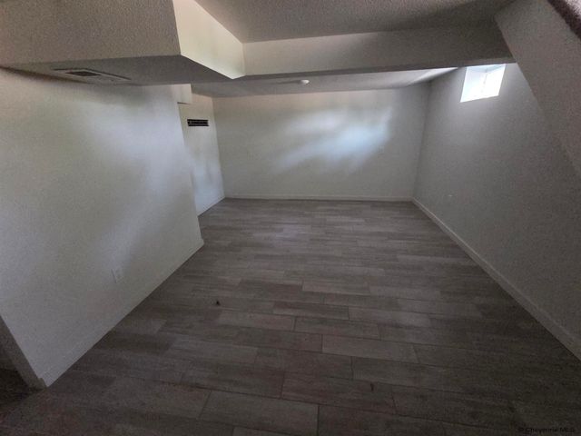 817 W 9TH ST, Cheyenne, WY 82001