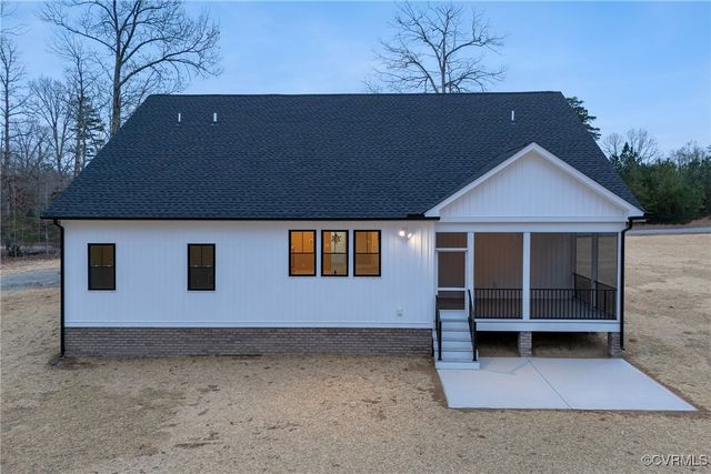 86 Promise Ln, Bumpass, VA 23024