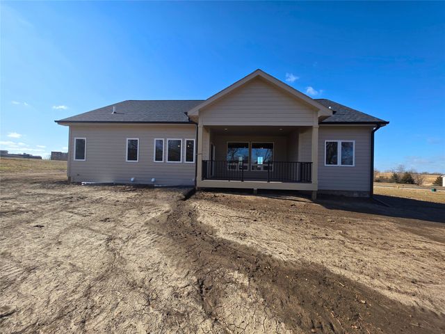 2308 N 7th Street, Indianola, IA 50125