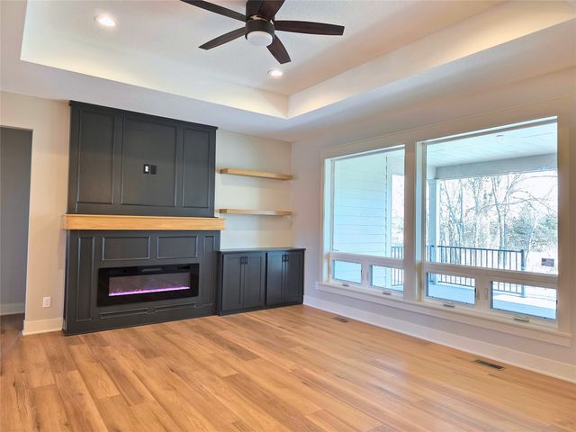 2308 N 7th Street, Indianola, IA 50125