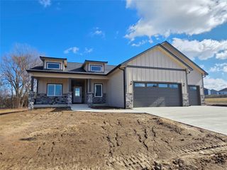 2308 N 7th Street, Indianola, IA 50125