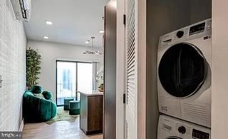 421 S BROADWAY #411, Baltimore, MD 21231