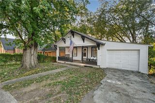 572 S Crescent Avenue, Independence, MO 64053