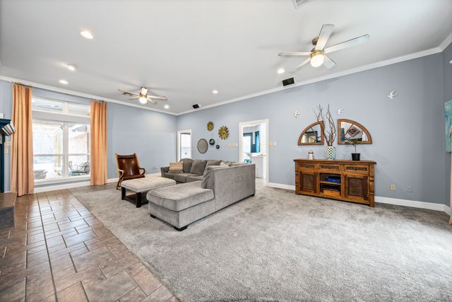 1061 White Bluff Drive, Whitney, TX 76692