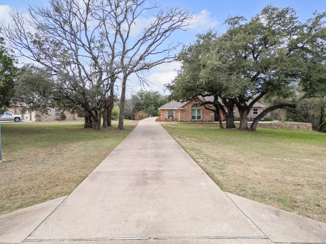 1061 White Bluff Drive, Whitney, TX 76692