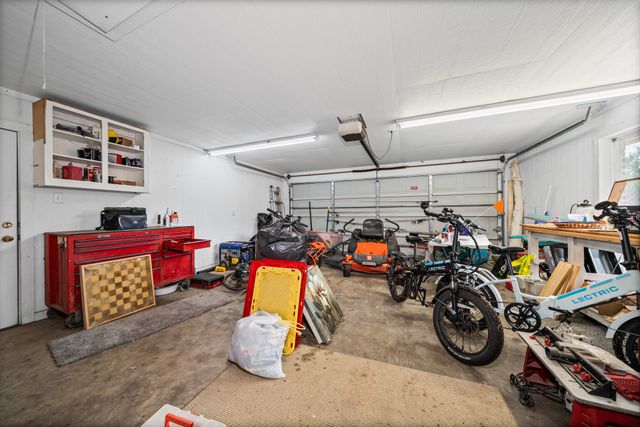 1061 White Bluff Drive, Whitney, TX 76692